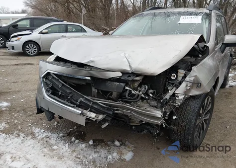 2015 Subaru Outback 2.5I Limited z USA, uszkodzony, nr VIN 4S4BSBLC8F3225080